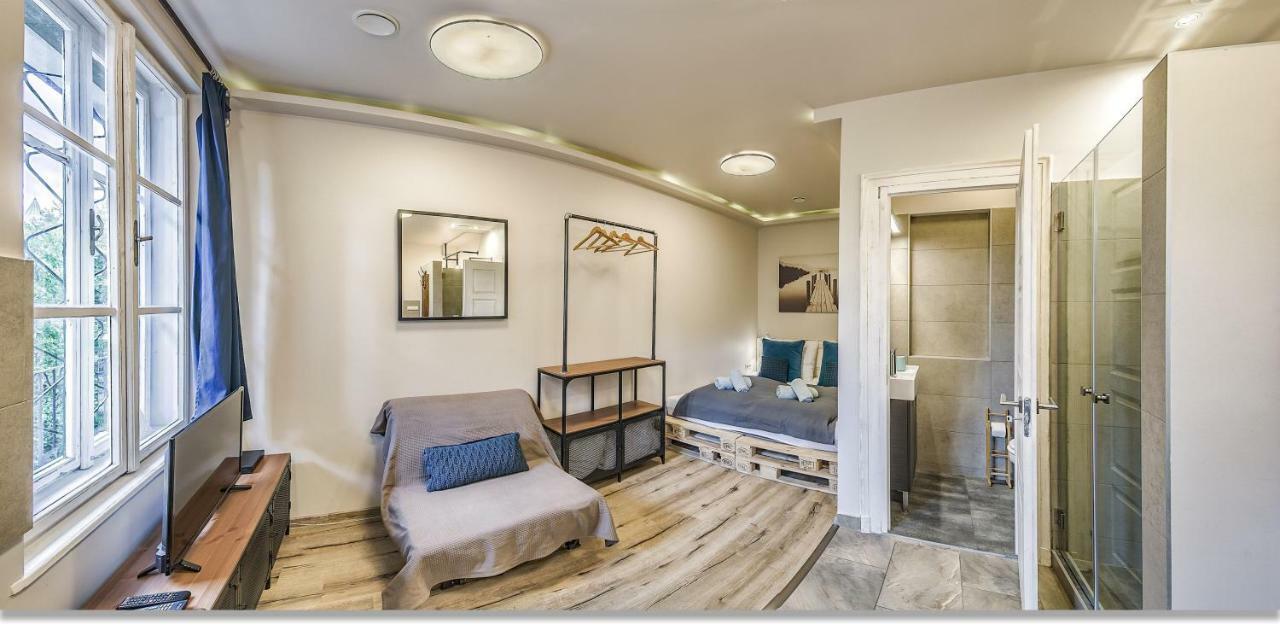 Downtown Boutique Suite Budapest Exterior foto